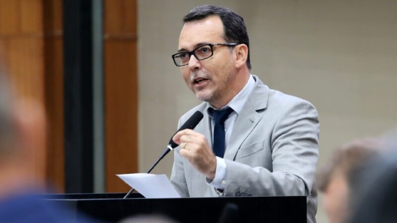 Deputado questiona governo sobre financiamento a suspeito de desmatamento químico no Pantanal