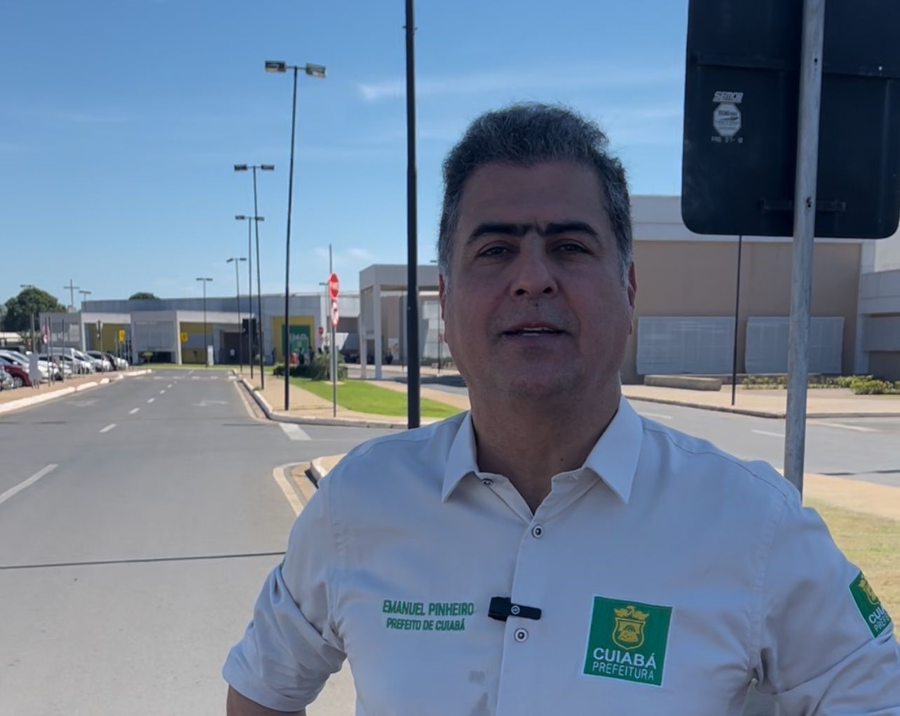 Em vídeo, Emanuel Pinheiro diz que Cuiabá carrega a Saúde de MT e pede reunião com Mauro Mendes