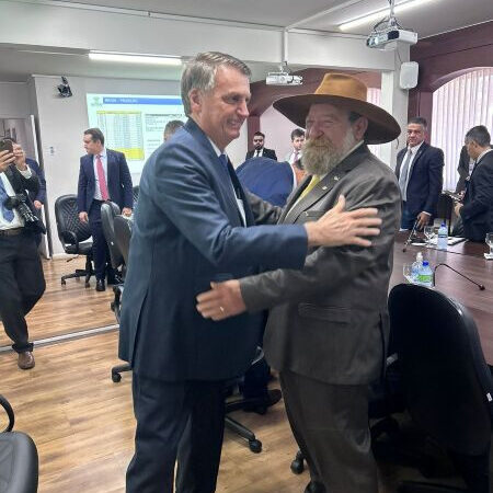 Barbudo é recepcionado por Bolsonaro e convidado a retornar à Frente Parlamentar da Agropecuária