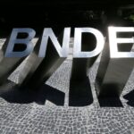 BNDES vai pagar até R$16 bi em dividendos ao governo em 2024, diz Mercadante
