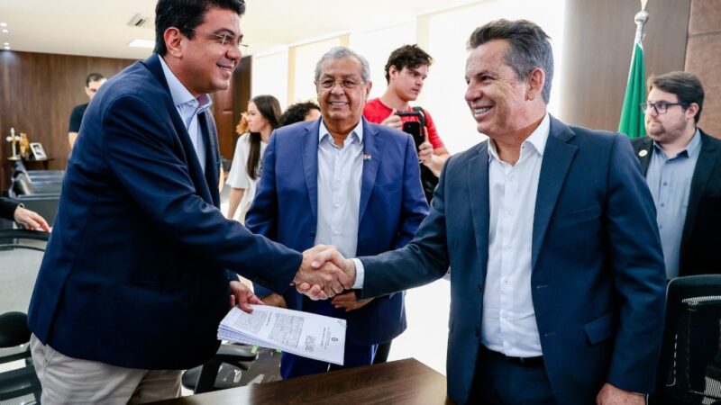 Governador assina convênio de R$ 20 milhões para asfaltar mais sete bairros em Várzea Grande