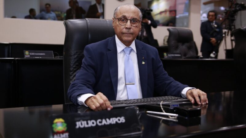 Júlio prevê eleição “dificílima” e já conta com adesão do PSDB para reforçar pré-candidatura de Botelho