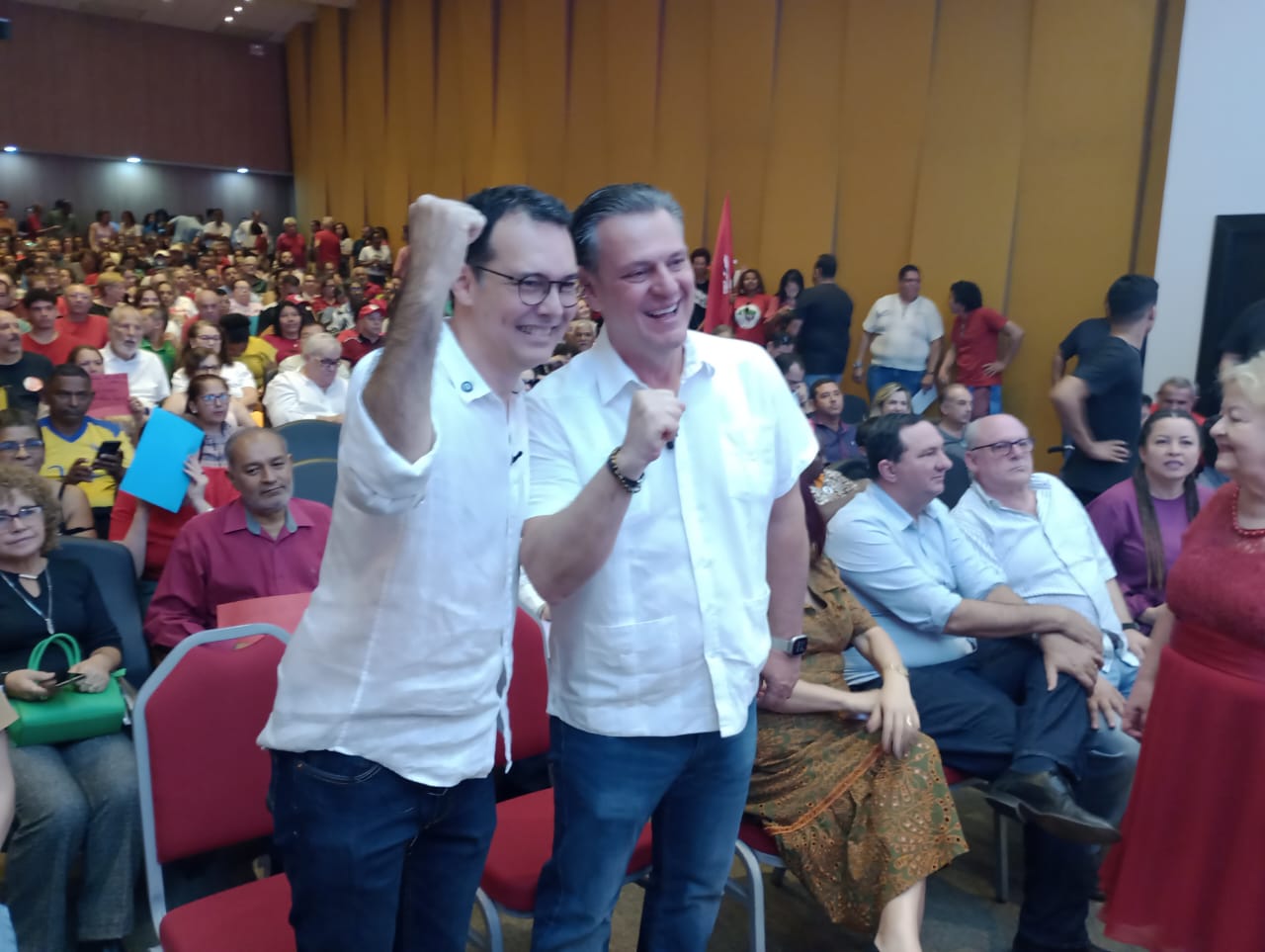 Lúdio Cabral lança pré-candidatura e promete transformar saúde pública de Cuiabá na melhor do país