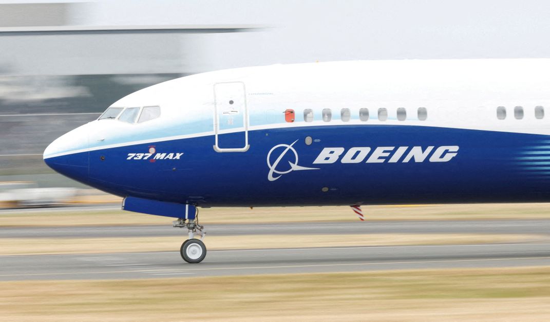 Boeing chega a acordo com sindicato para evitar greve nos EUA