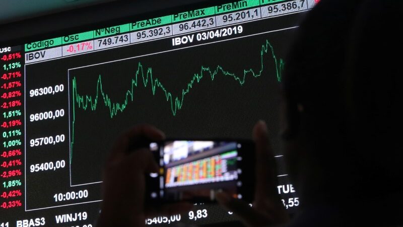 Bolsa aos 150 mil pontos? Veja as expectativas do mercado para o Ibovespa