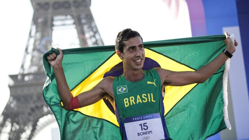 Caio Bonfim fatura prata inédita para o Brasil na marcha atlética