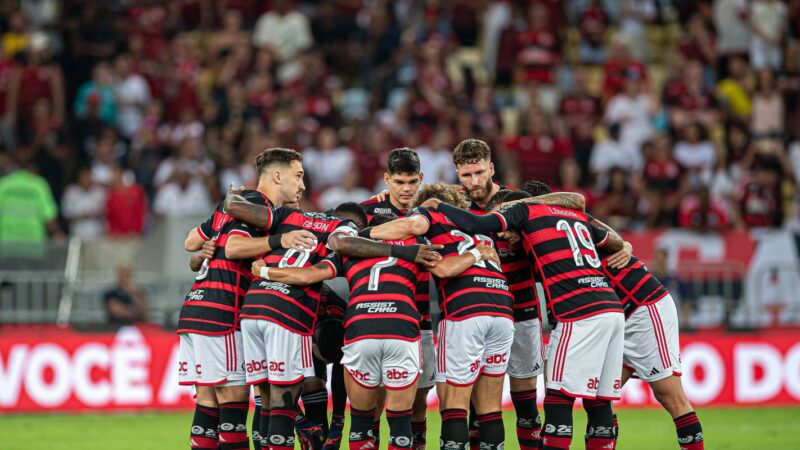 Flamengo comunica saída do técnico Tite