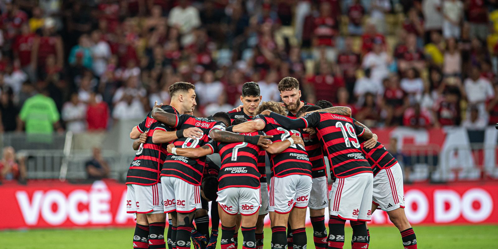 Flamengo comunica saída do técnico Tite