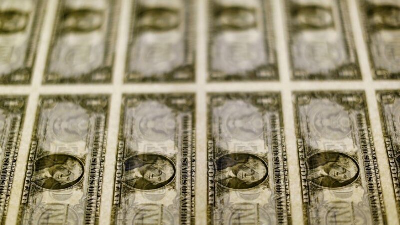 Brasil perde US$ 11,6 bi na última semana e acumula saída de US$ 18,4 bi em dezembro