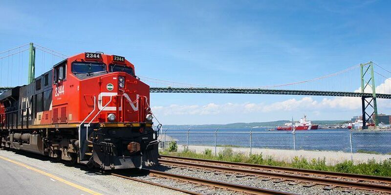 Iminente paralisação maciça de ferrovias canadenses pode afetar economia dos EUA