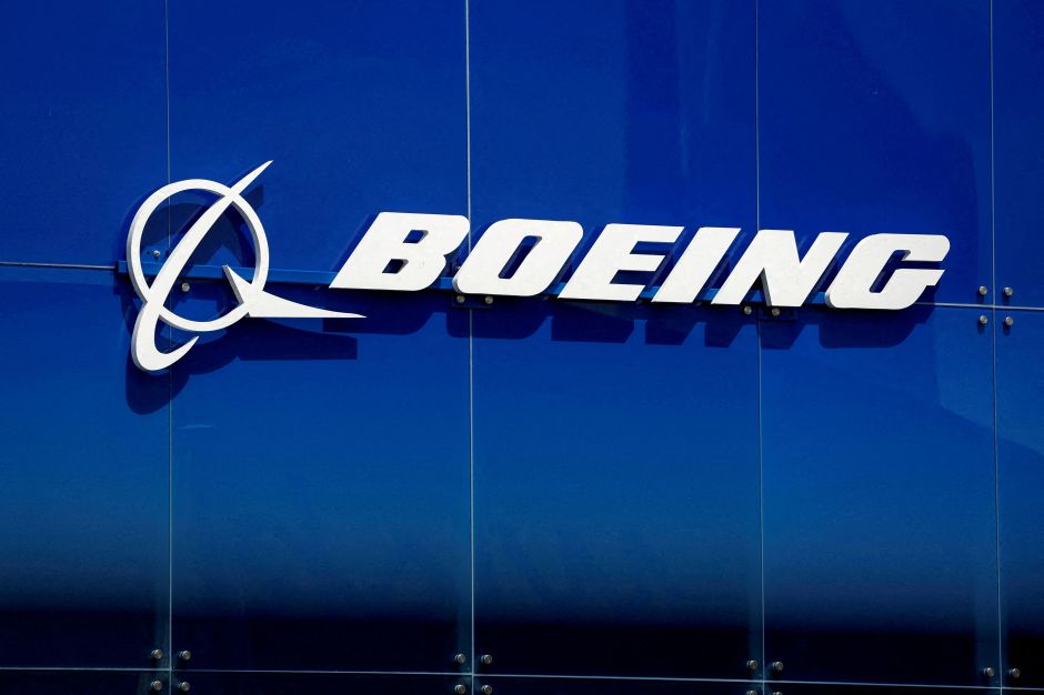 Boeing oferece aumento salarial de 30% para encerrar greve