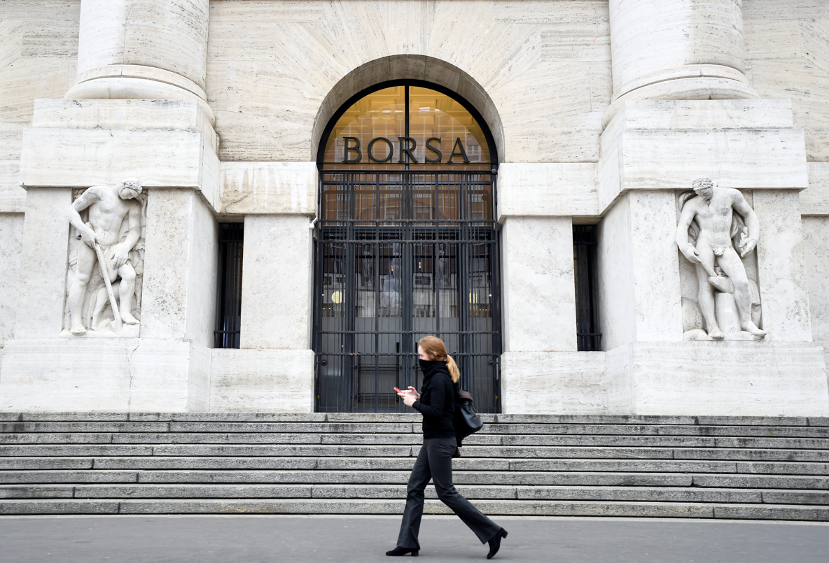 Bolsas da Europa fecham em alta com expectativa de novos cortes nos juros pelo BCE