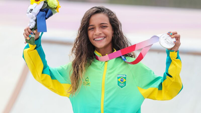 Com virada no fim, Rayssa Leal é bicampeã mundial de skate street