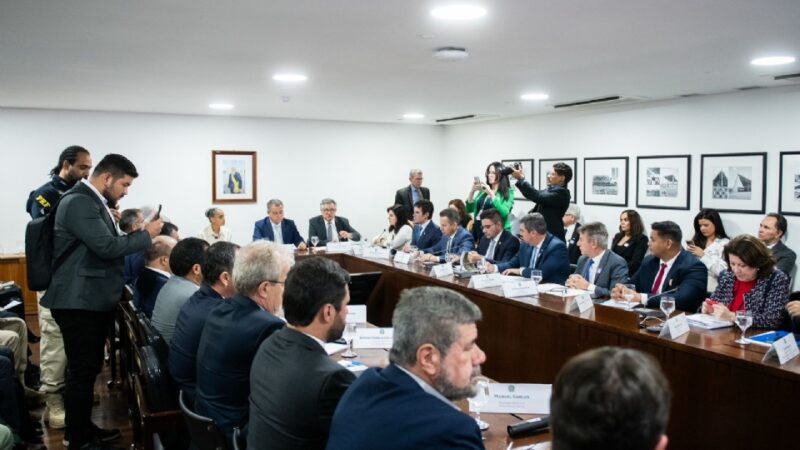 Governador de MT Participa de Encontro em Brasília sobre Amazônia e Pantanal e espera que ações discutidas para combater queimadas sejam colocadas em prática