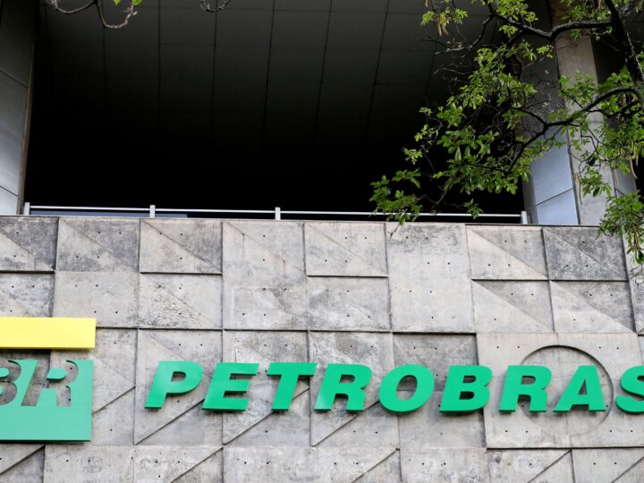 Petrobras pode iniciar produção de nova plataforma até próxima semana