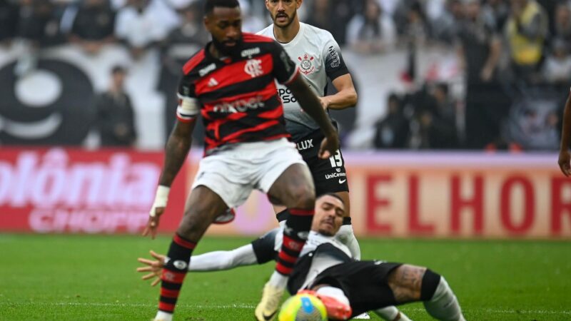 Copa do Brasil: Flamengo segura empate com Corinthians e chega à final