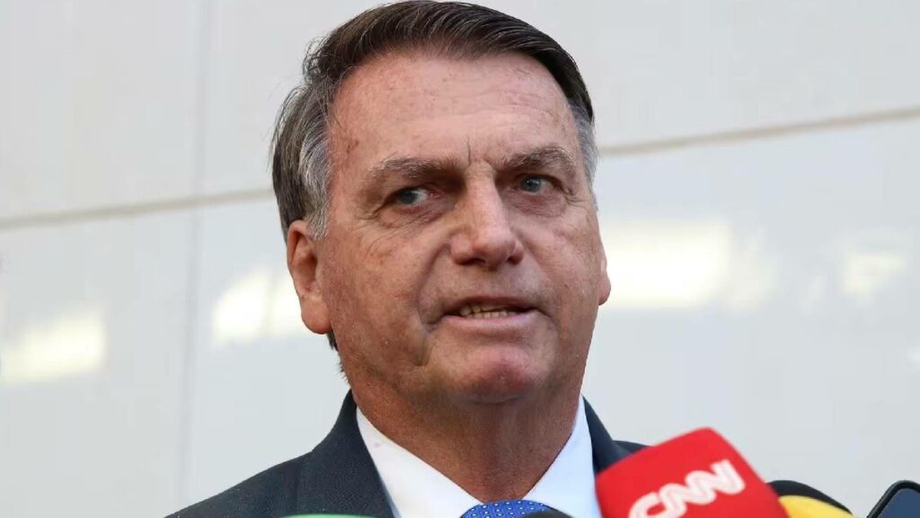 Indiciado, Bolsonaro diz que Moraes “faz tudo o que não diz a lei” – Jornal Advogado – Em Mato Grosso