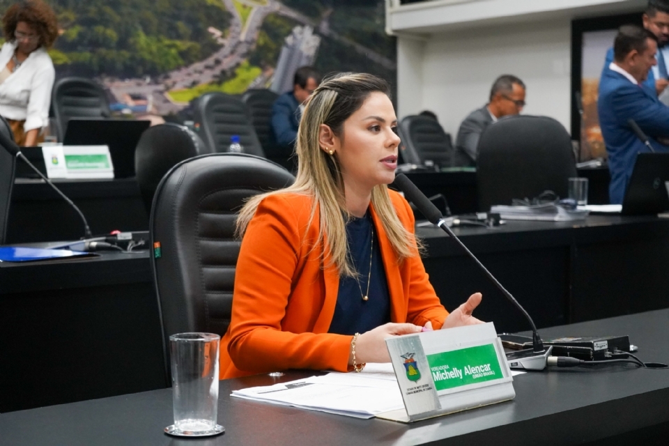 Michelly Alencar garante que chapa 100% feminina para mesa diretora continua firme