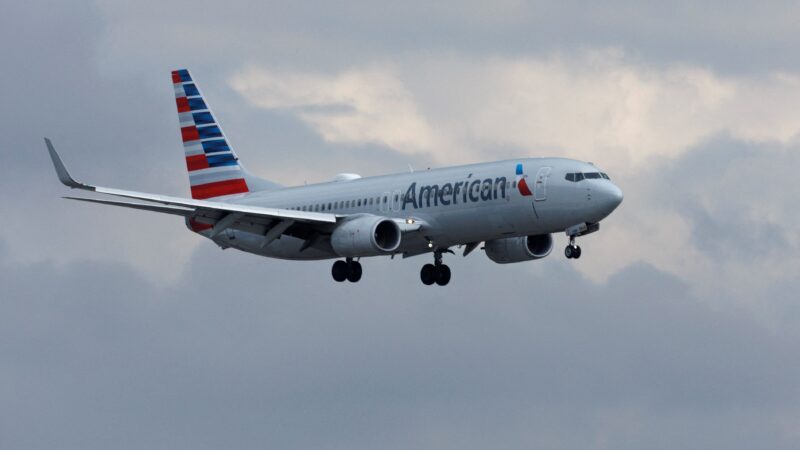 American Airlines tem todos os voos interrompidos após falha técnica