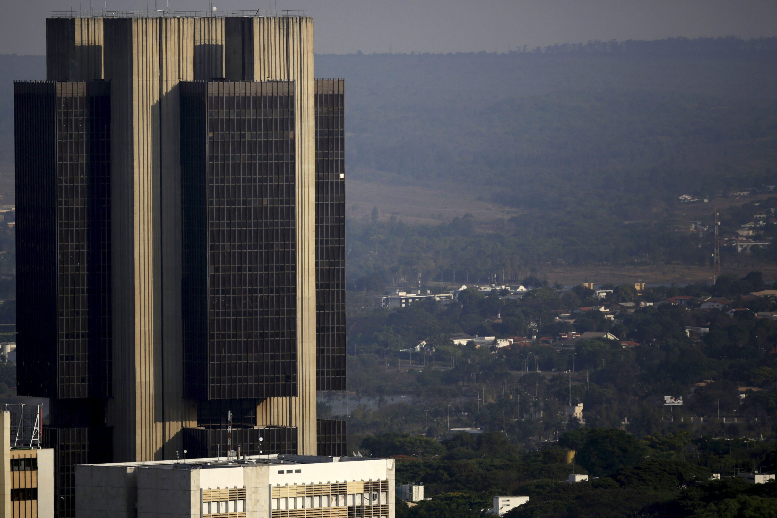 BC prevê mais duas altas de 1 ponto nos juros nas próximas reuniões