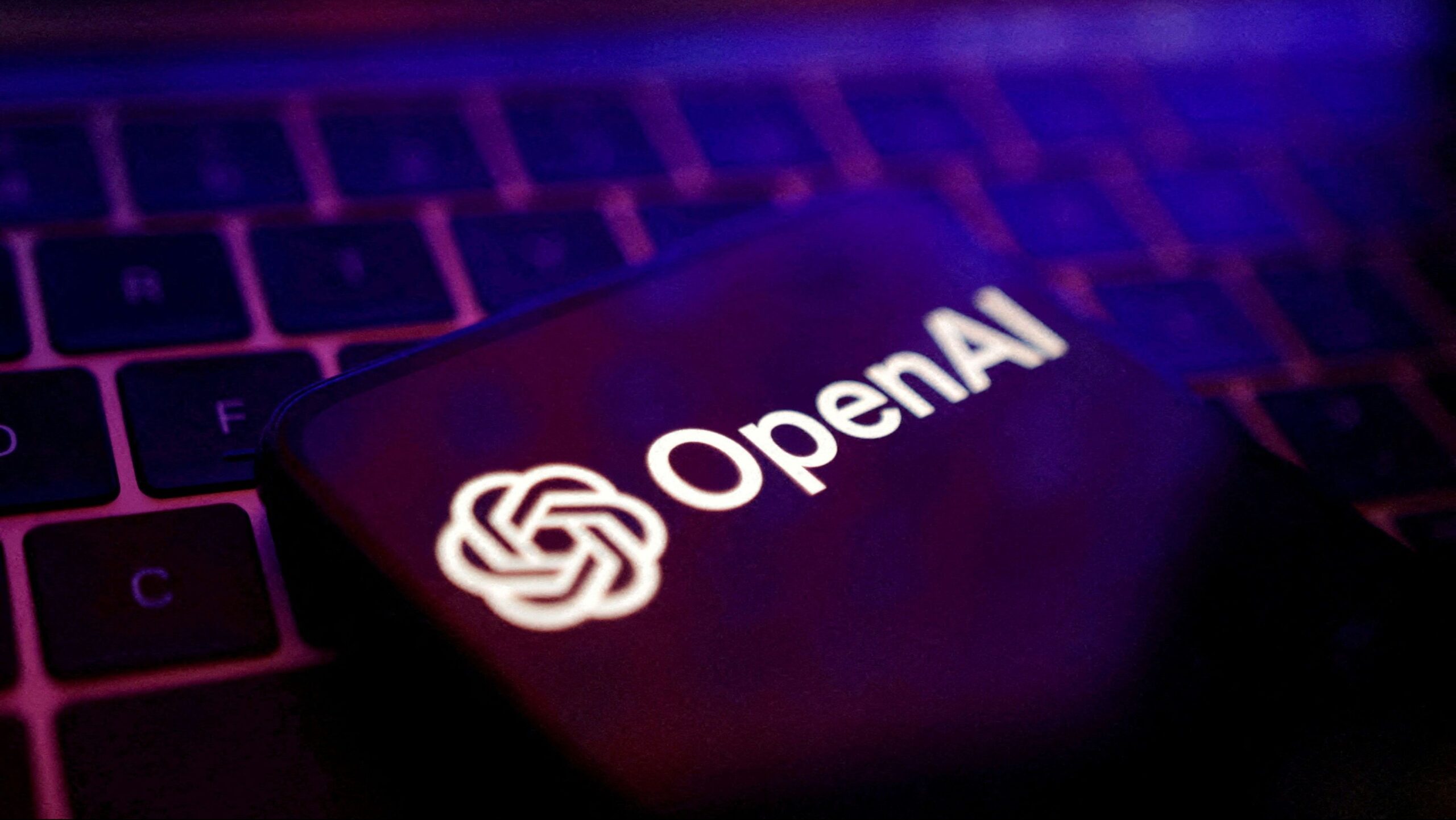 Ex-OpenAI levanta US$ 40 mi para criar IA de áudio mais empática