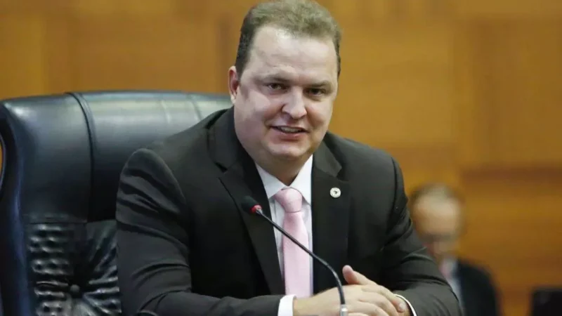 Assembleia Legislativa economiza R$ 100 milhões sob gestão do deputado Max Russi