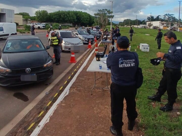 Blitz em Várzea Grande termina com três presos por embriaguez e 38 veículos removidos