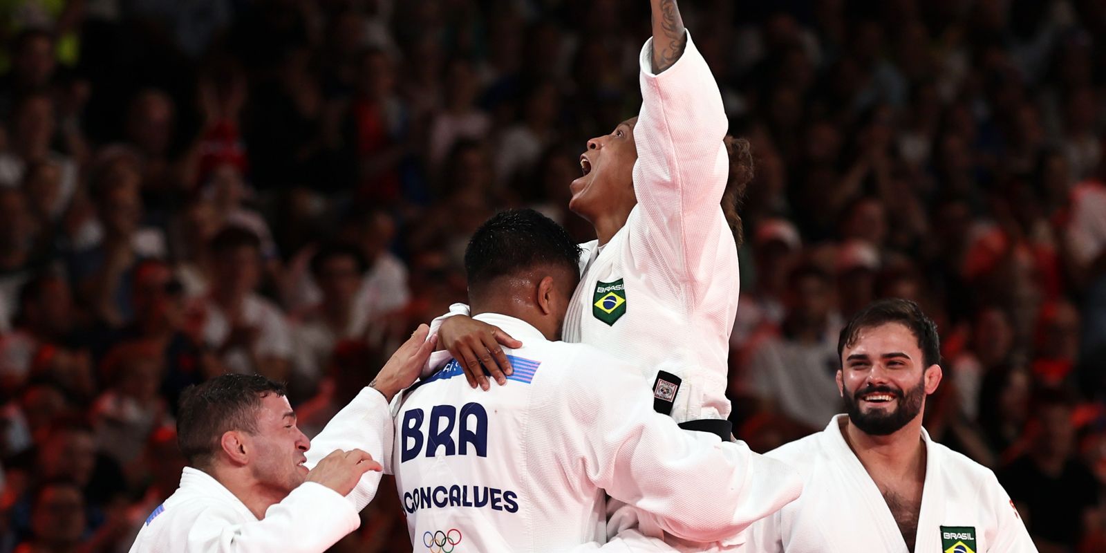 Judô: Brasil bate EUA em disputa por equipes, 1ª após bronze em Paris