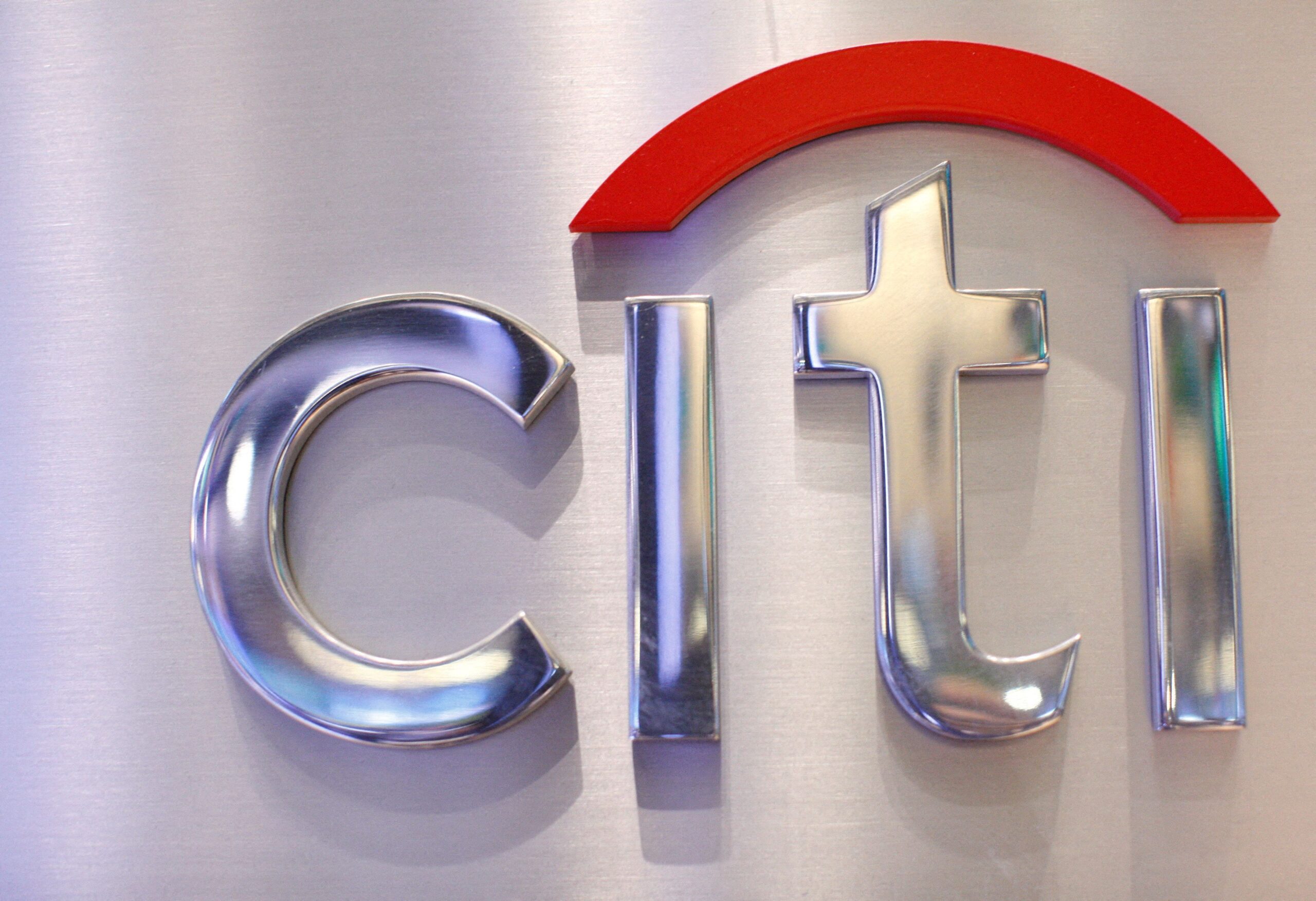 Citi anuncia lucro no 4º tri e recompra de ações