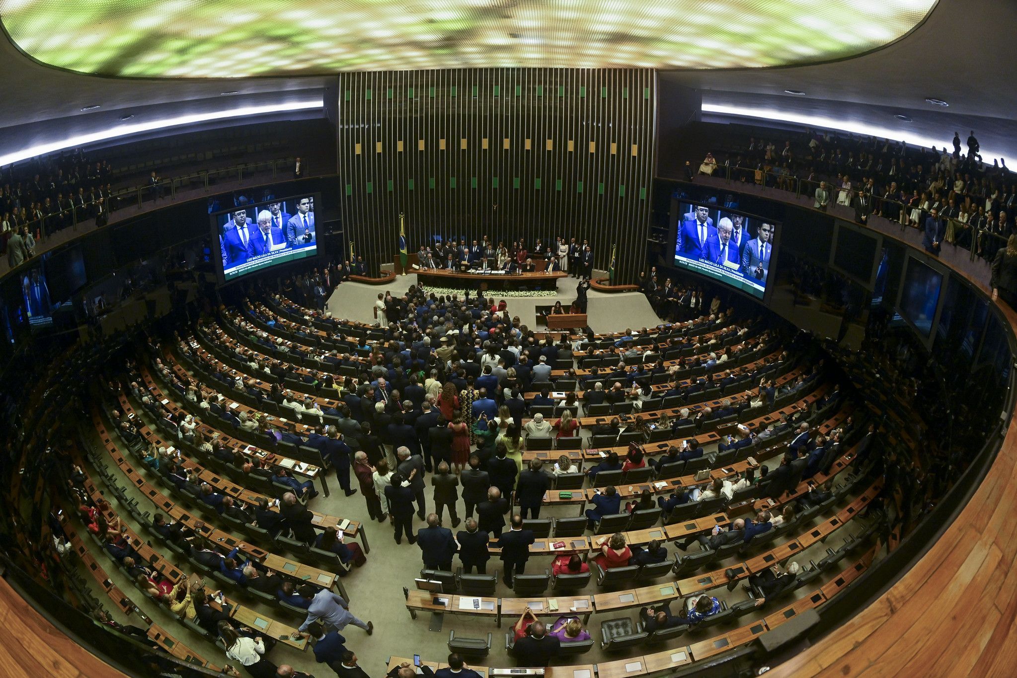 Congresso articula derrubada de vetos sobre fundos na reforma tributária