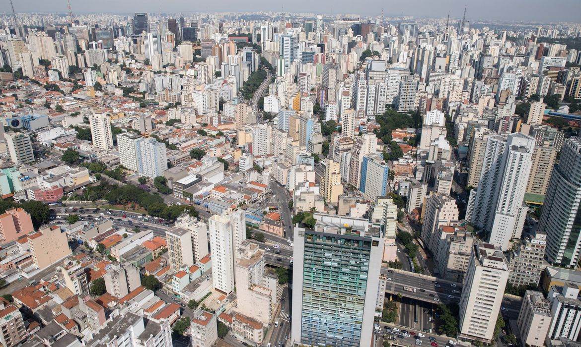 Curitiba, Goiânia e São Paulo lideram demanda por imóveis em 2024