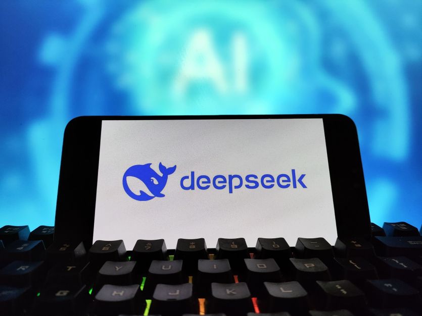 DeepSeek restringe novos cadastros e mantém apenas registros da China