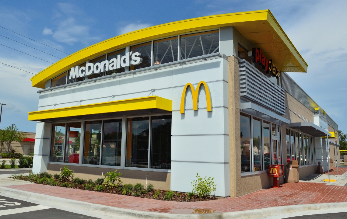 McDonald’s frustra expectativas de lucro e receita no 4º tri