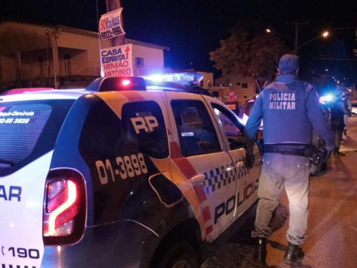 Preso em flagrante por matar o padrasto alega que tentou proteger a mãe durante briga