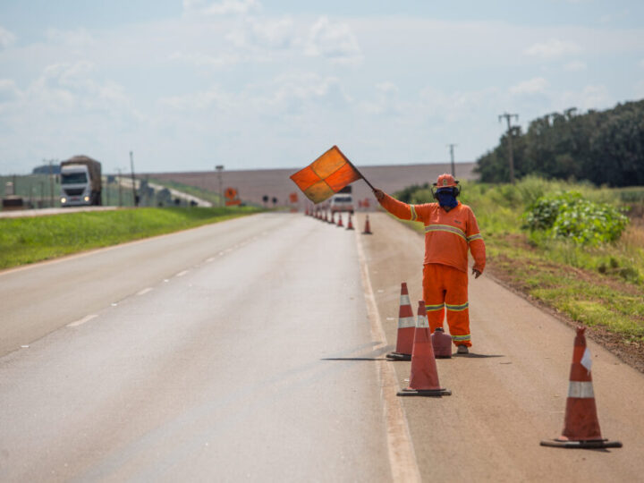 Nova Rota altera tráfego no norte da BR-163 para obra de drenagem