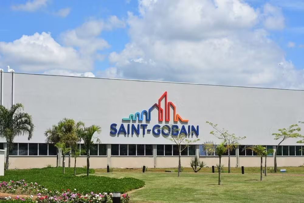 Saint-Gobain compra Grupo Ovniver por US$ 815 milhões