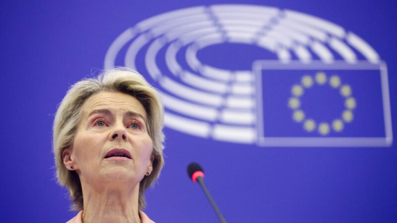 Von der Leyen aponta riscos de protecionismo em era de competição intensa