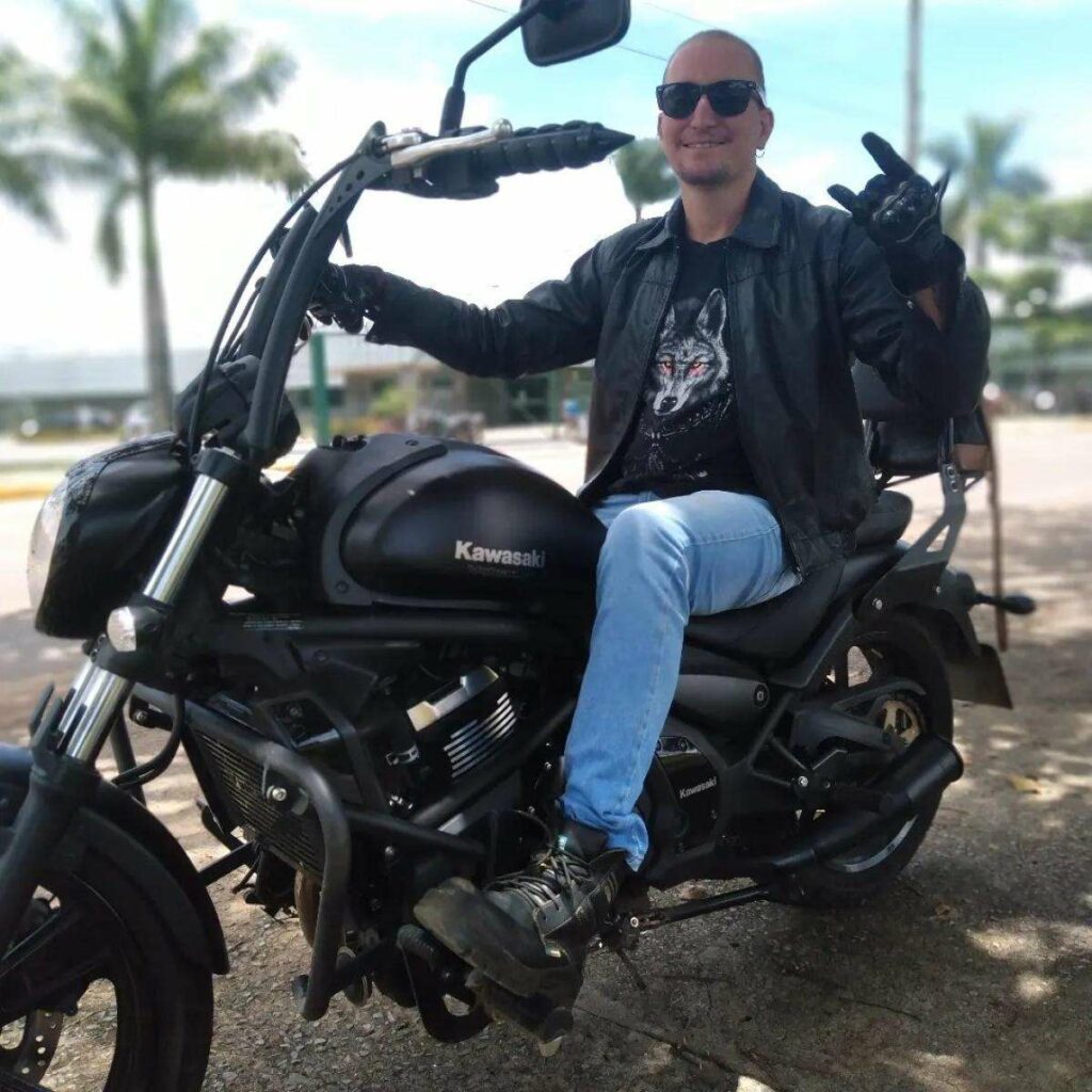 Professor cai de motocicleta e morre atropelado por carreta na rodovia BR-163 – Jornal Advogado – Em Mato Grosso