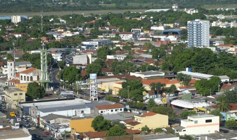 Ação para exoneração de parentes foi ajuizada há sete anos após recorrentes denúncias no MP