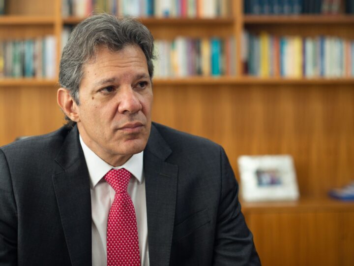 BC vai ter mais tempo para analisar juro alto com meta contínua, diz Haddad