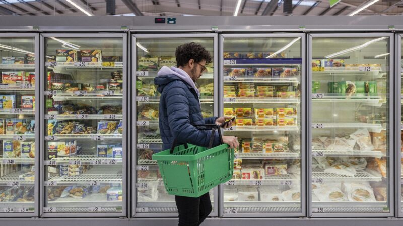 Café, carne e óleo são principais produtos que impactam o bolso das pessoas