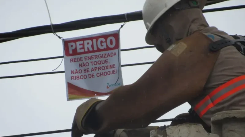 Justiça condena Energisa por cobrança indevida de R$ 7,4 mil a morador de Várzea Grande