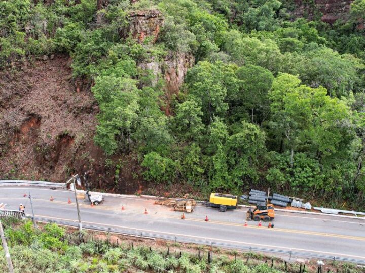 Transito no Portão do Inferno funcionará no sistema pare e siga entre segunda e quarta-feira