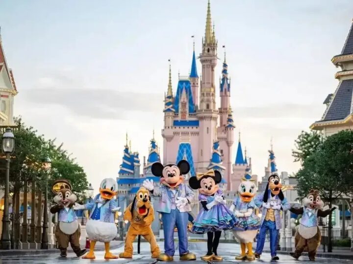 Viagem à Disney fica R$ 1 mil mais barata com queda do dólar